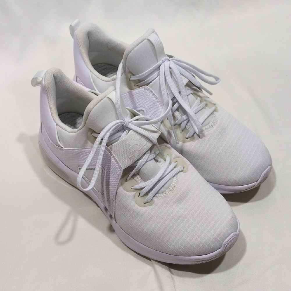 Women's Nike Air Max Bella TR 5 gymnastics sneakers